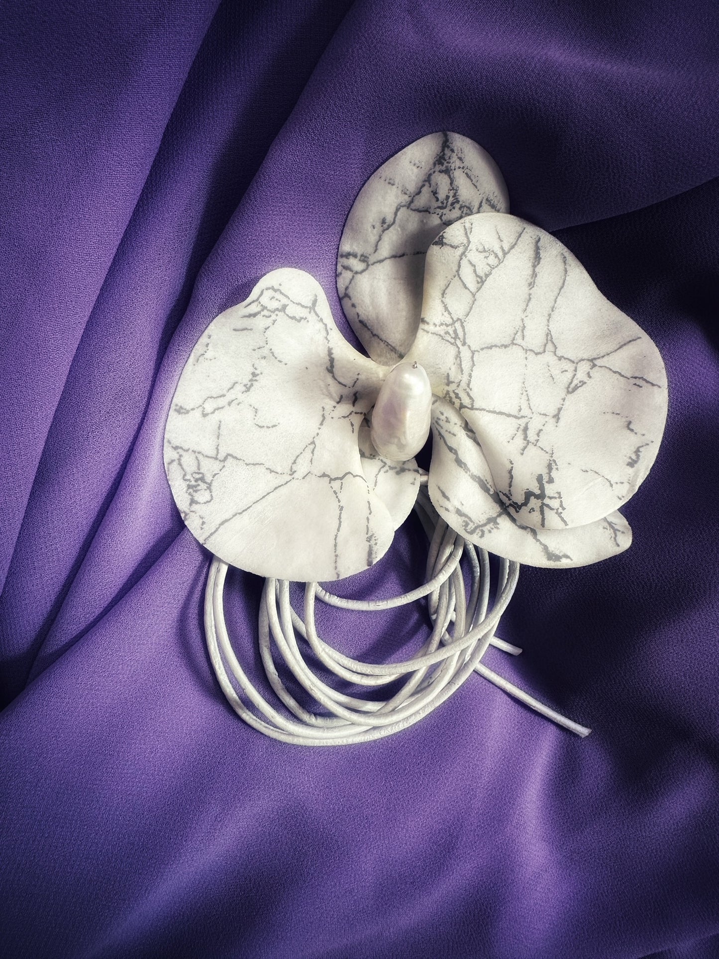 Marble painted Orchid Choker with freshwater pearl & white leather string (Medium)