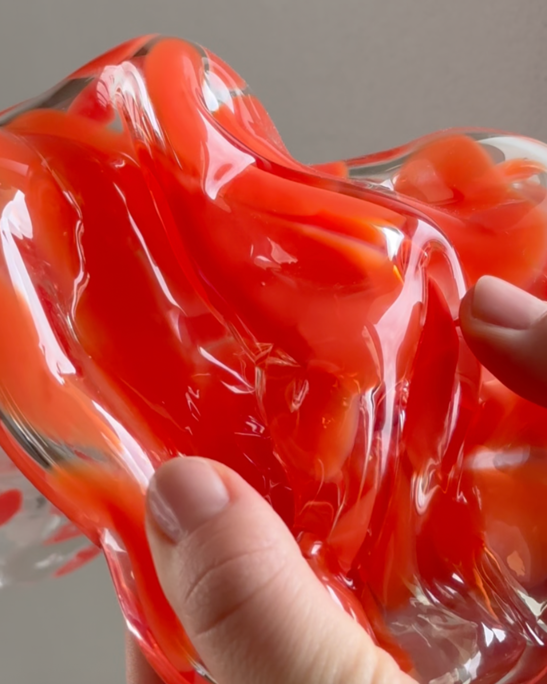 Fire Dot Glass Spora