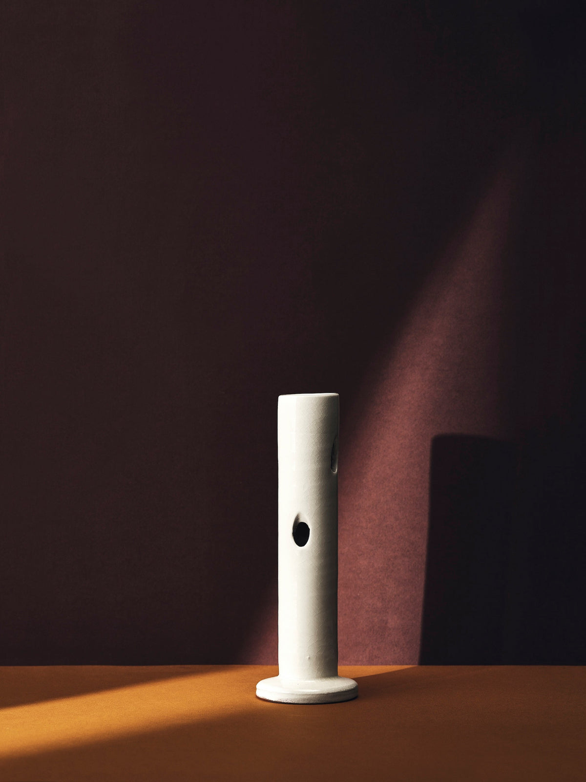CERAMIC - VASES & PEDESTALS