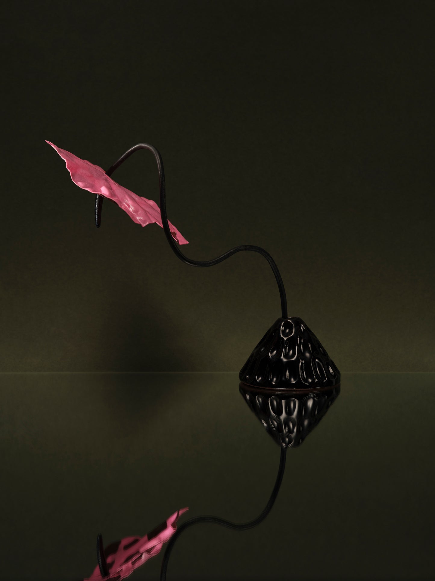 The APEX Pedestal - Shiny Black