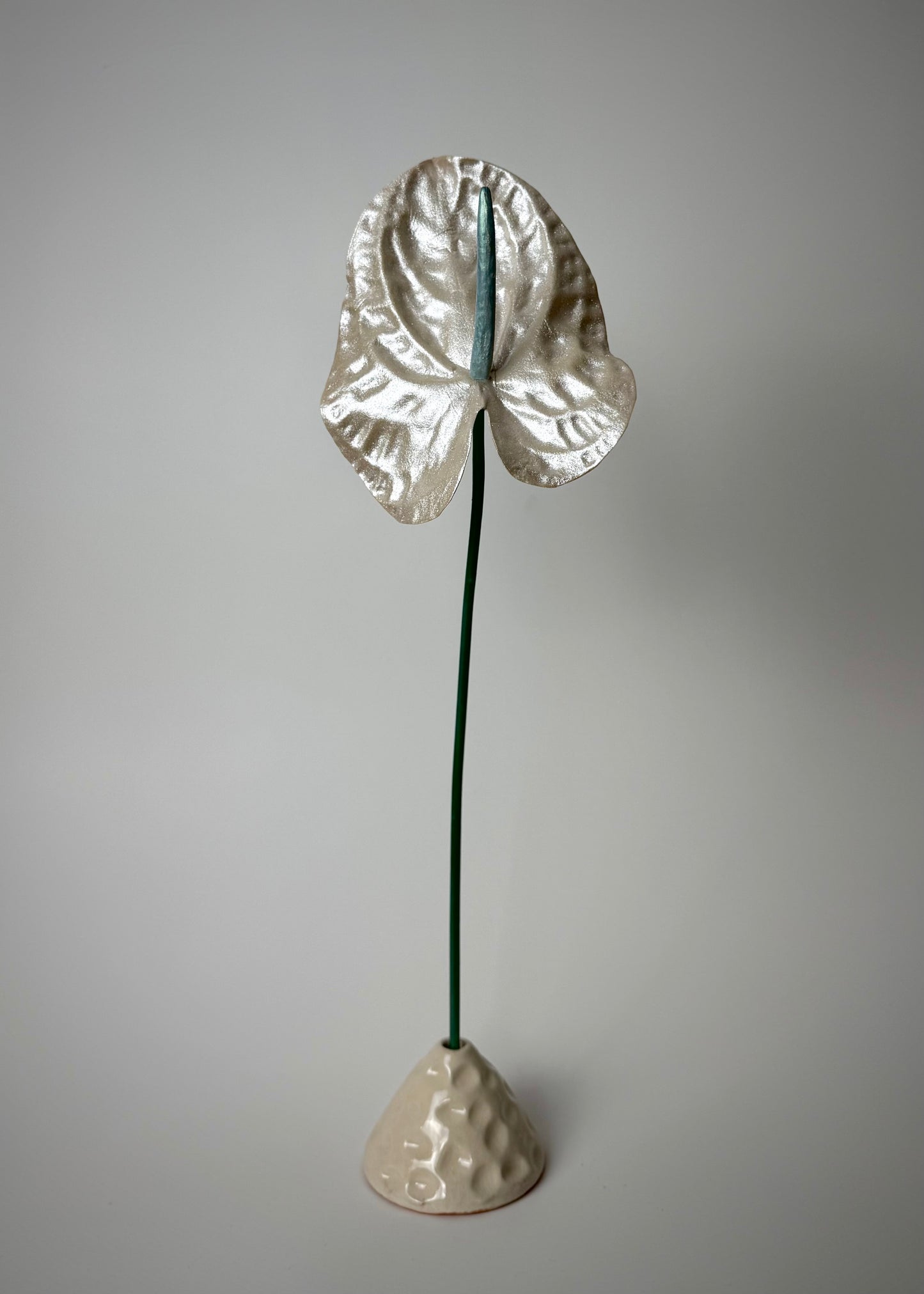 The Pearl Anna-thurium -  Turquoise details