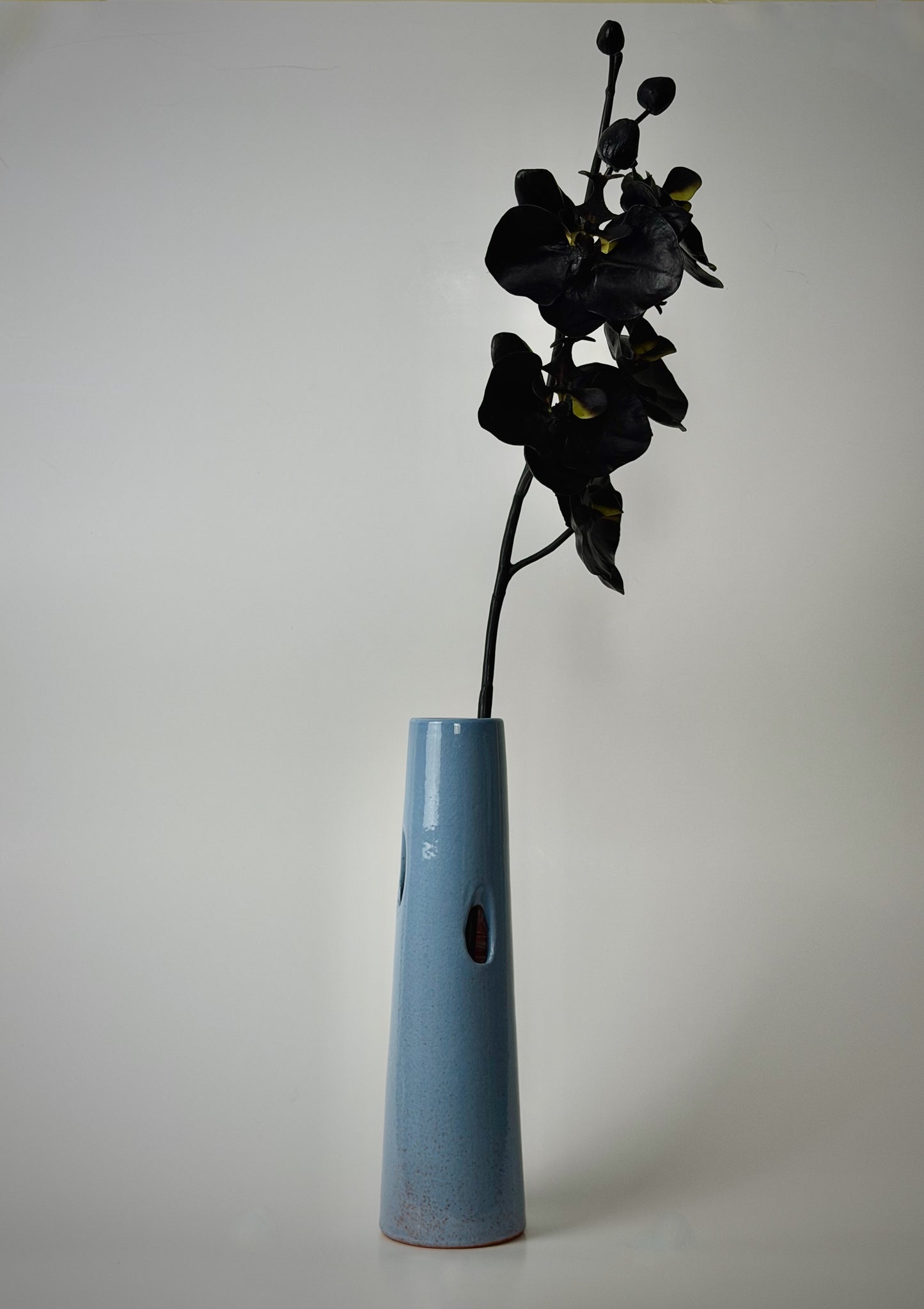 The Florist Vase 'CONE' - POWDER BLUE