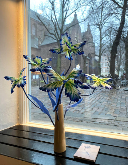 The Florist Vase 'Cone' - CHAI