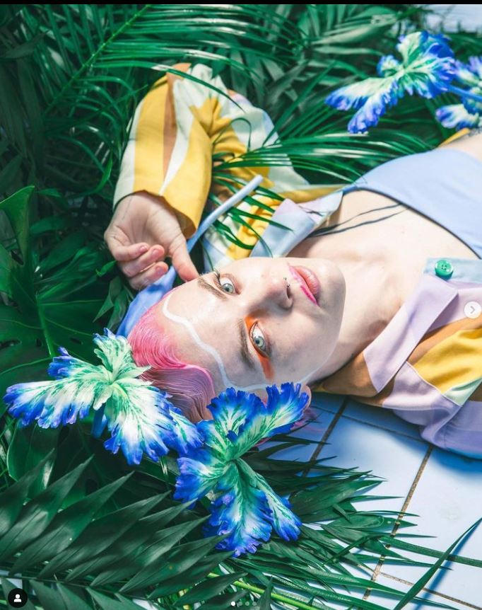 Tulip Bell, Dusty Blue & Green