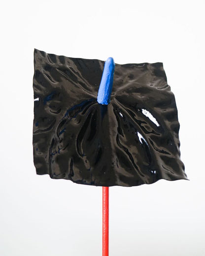 Atrium Black Large